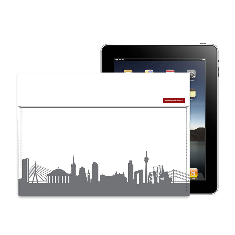 
                  
                    Tablethülle iPad Classic 'Skyline'
                  
                